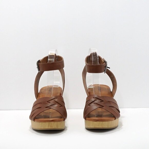 Indigo RD Darsel Ankle Strap Block Heel Sandals - Picture 4 of 8